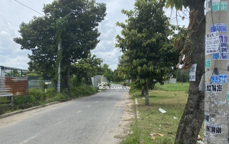 Bán gấp đất 893m², 2 mặt tiền Xuân Thới Thượng 28, Hóc Môn, gần chợ, giá 23.5 tỷ, SHR.